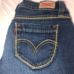 Levi’s!
